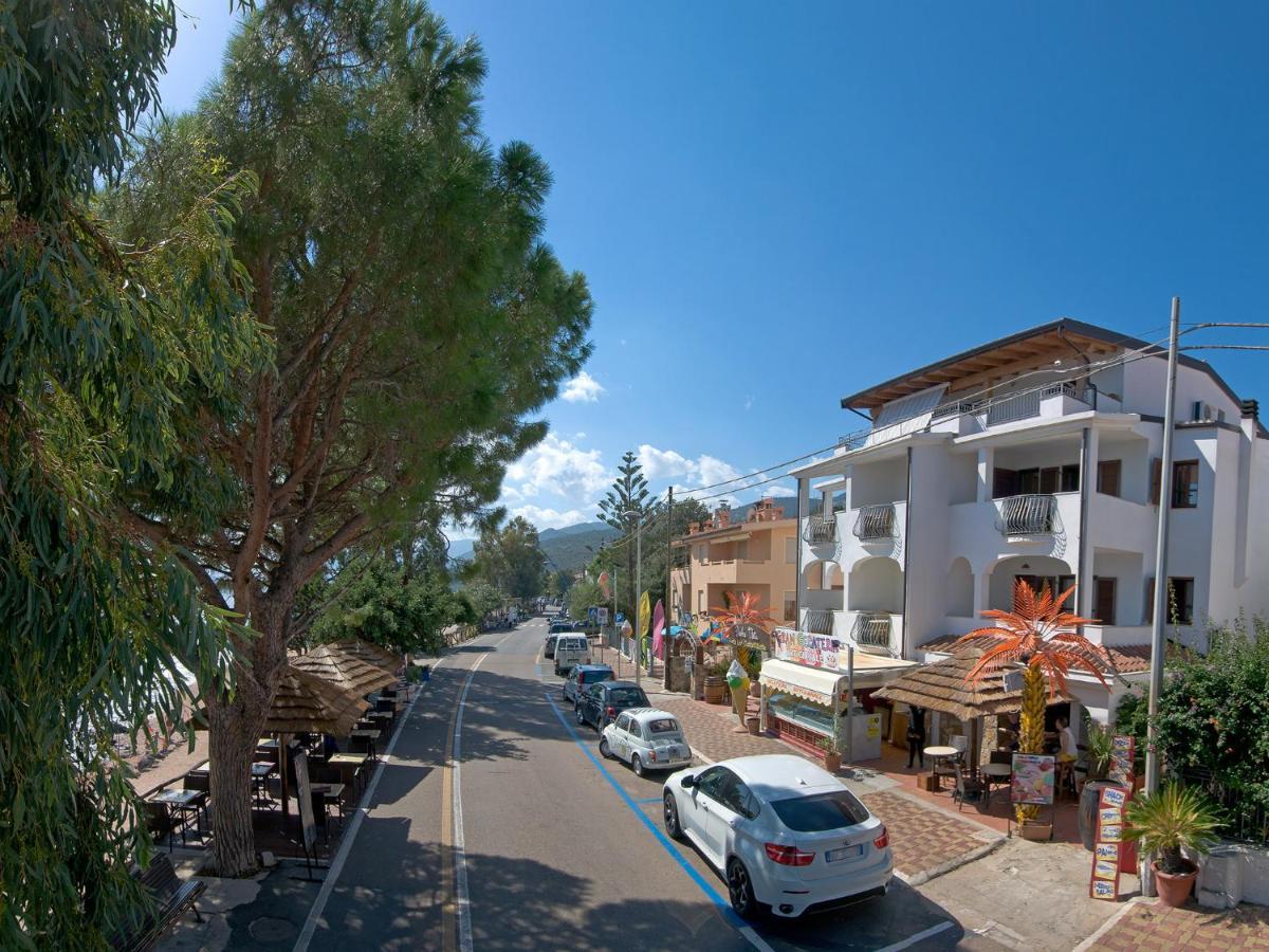 Guest House Dolce Vita Cala Gonone Exterior photo