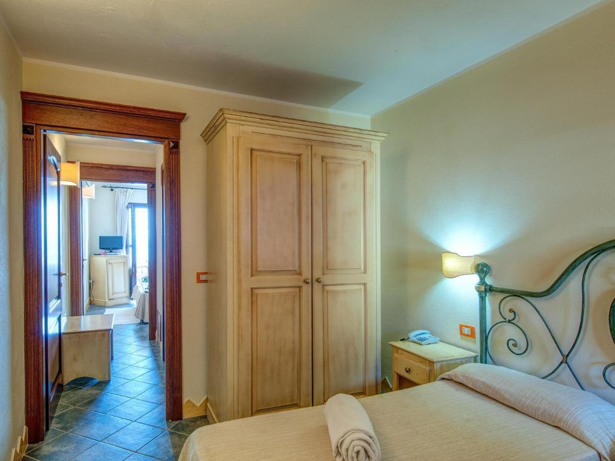 Guest House Dolce Vita Cala Gonone Exterior photo